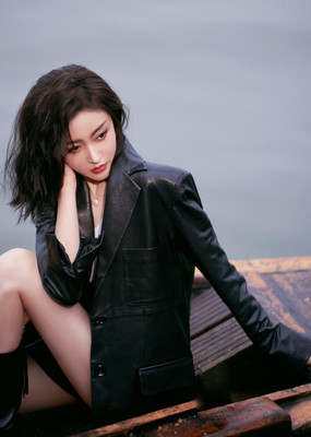 她的沉沦生活未审核版